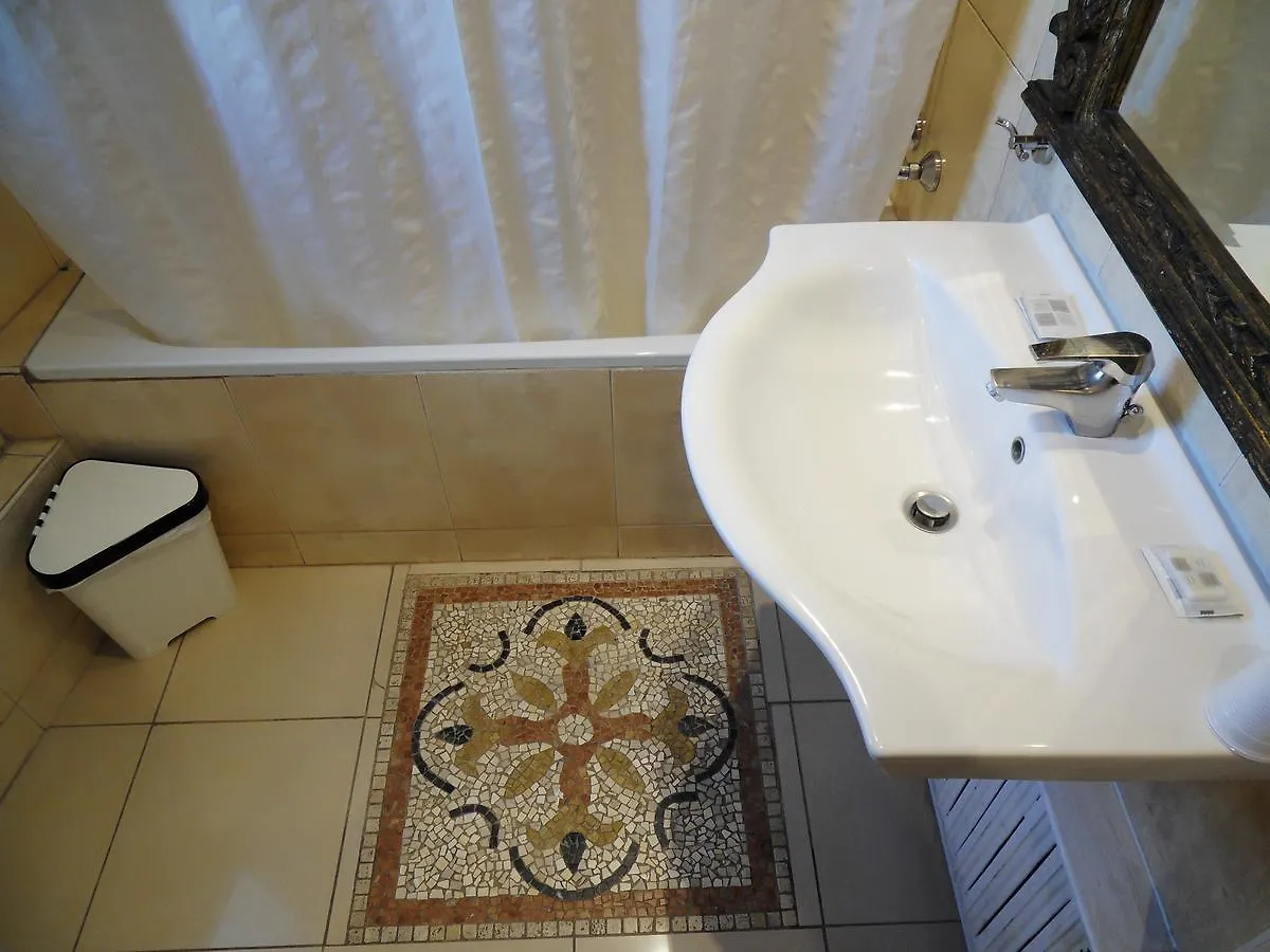 **  Camelia Prestige - Place De La Nation Hotel Paris France
