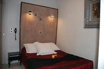 Отель Camelia Prestige - Place De La Nation Париж
