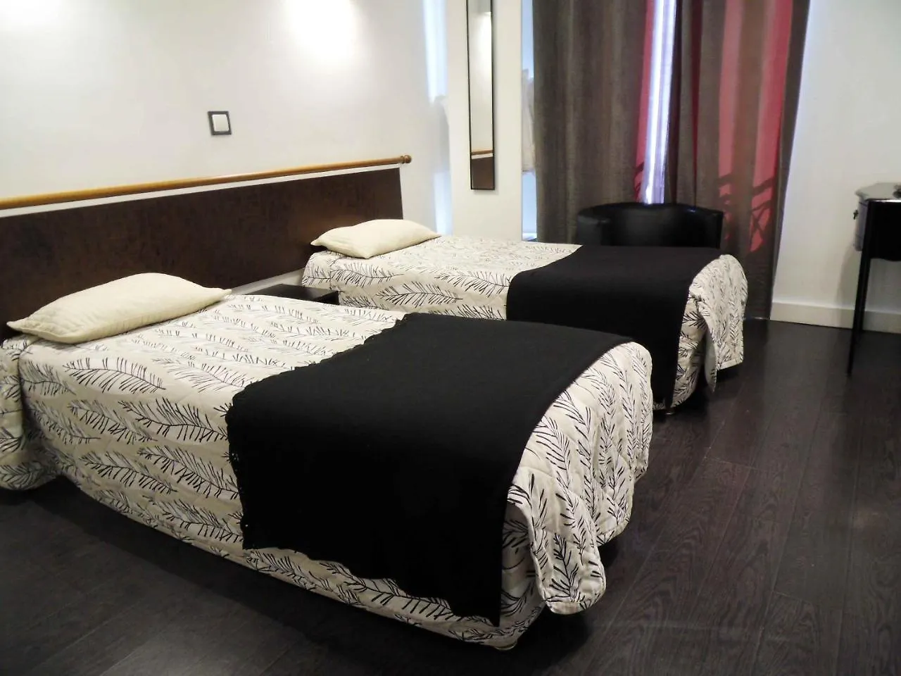 Camelia Prestige - Place De La Nation Париж 2*,