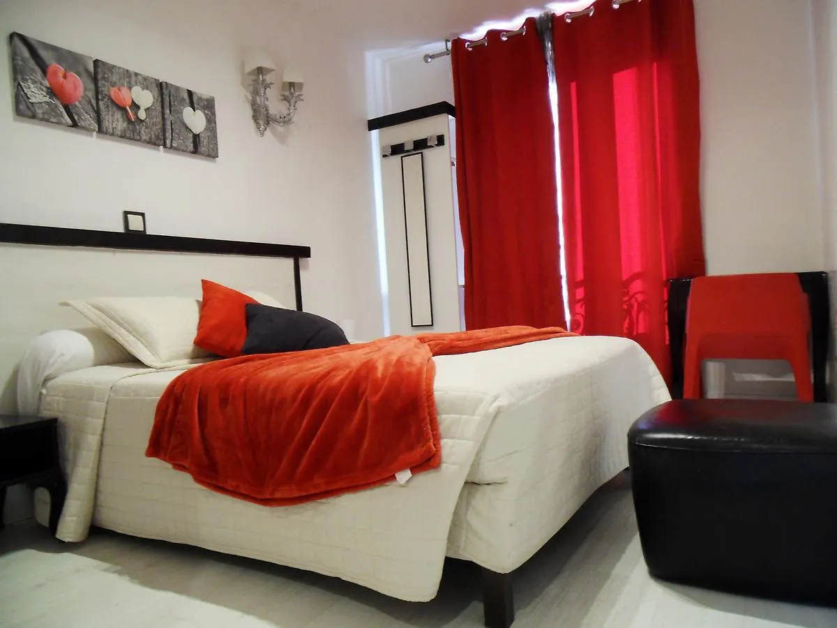 Camelia Prestige - Place De La Nation Париж Отель