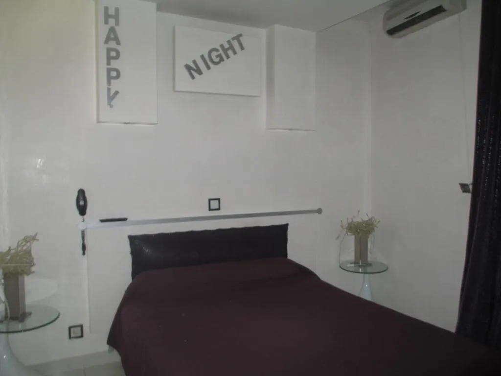 Camelia Prestige - Place De La Nation Hotel Paris 2*,