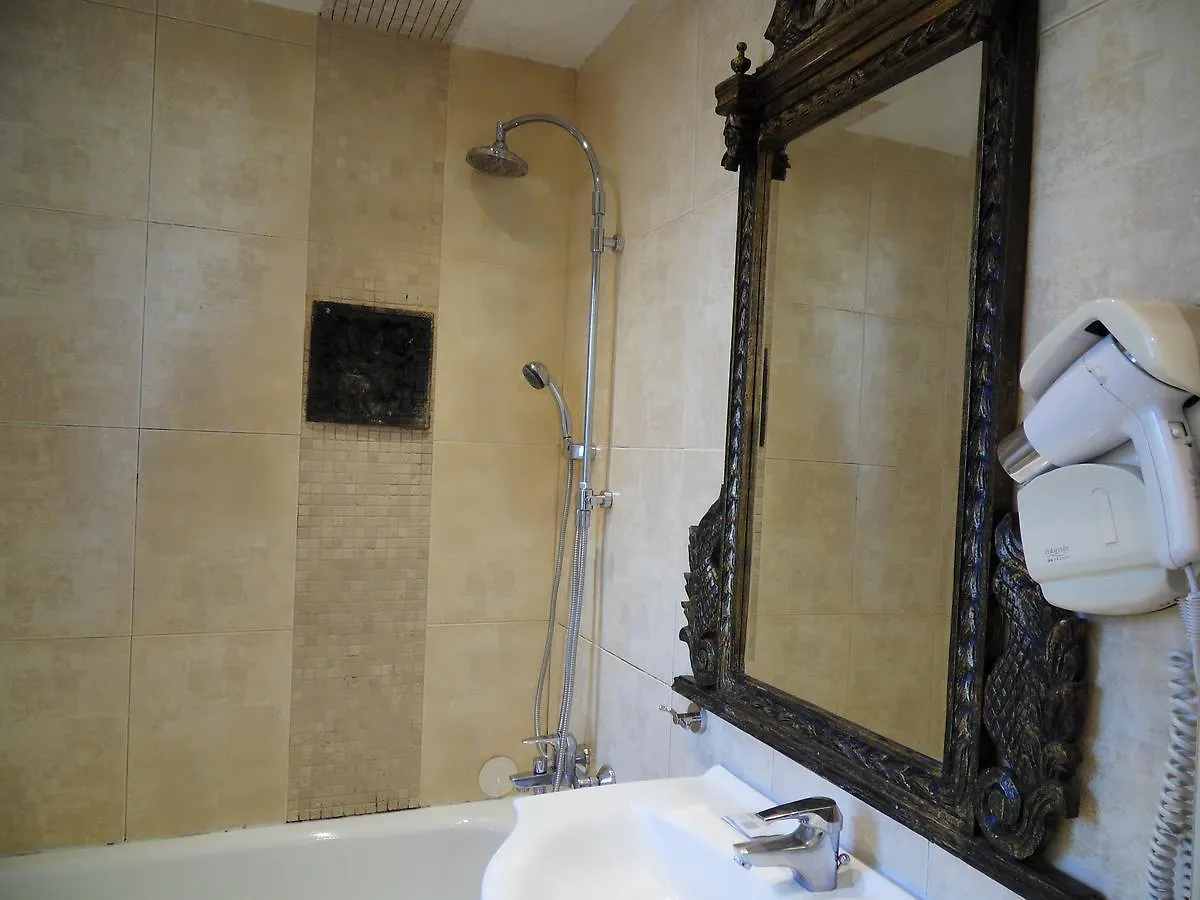 Camelia Prestige - Place De La Nation Hotel Paris 2*,
